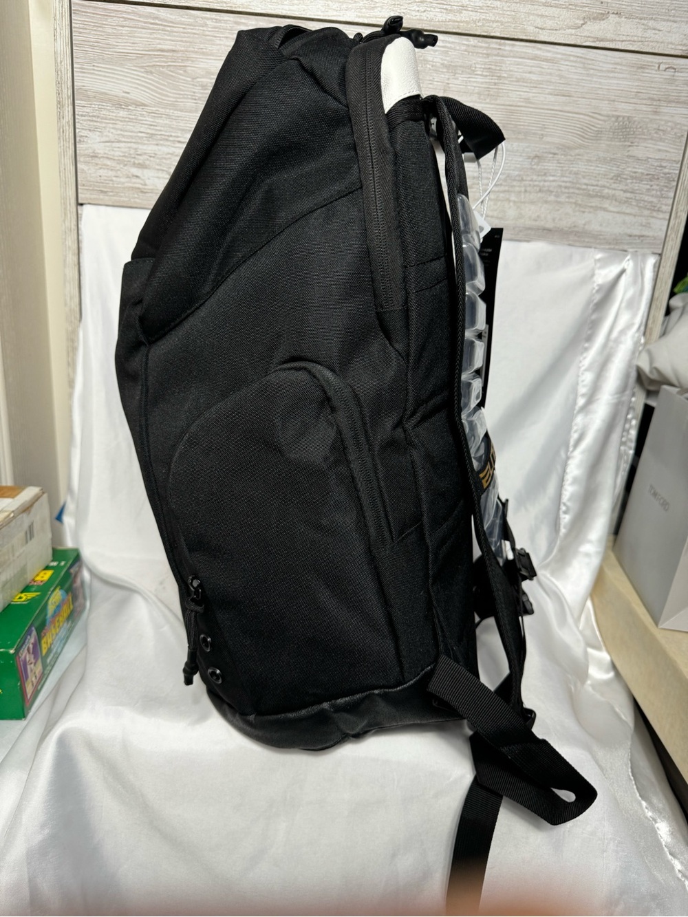 Nike Elite Pro Basketball Backpack Black White Gold Athletic Gym Bag New - Picture 4 of 5